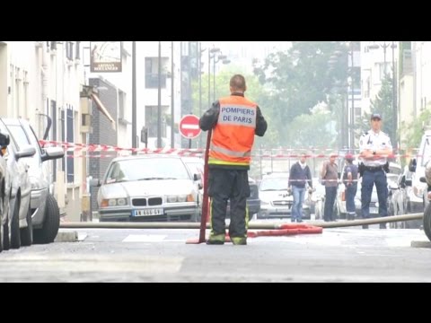 Incendie à Paris: deux morts et dix blessés