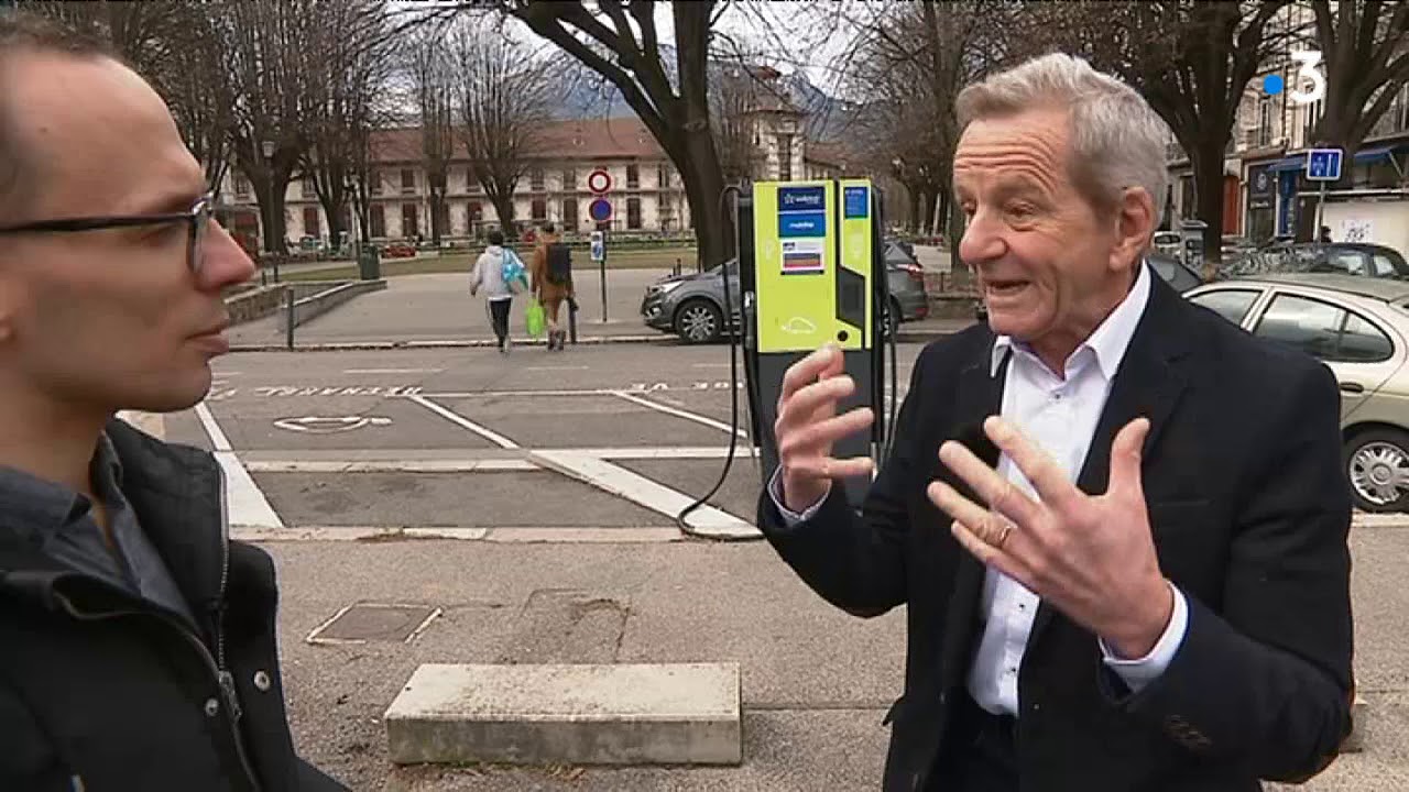 Municipales à Grenoble : Alain Carignon “ne veut l’investiture d’aucun parti politique”