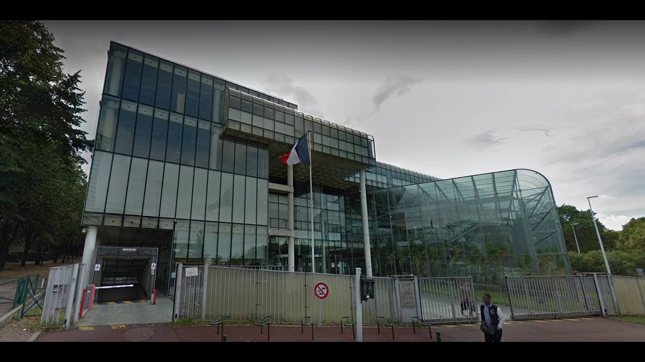 Procès d'un ancien animateur pour abus sexuels : "la colère est là"